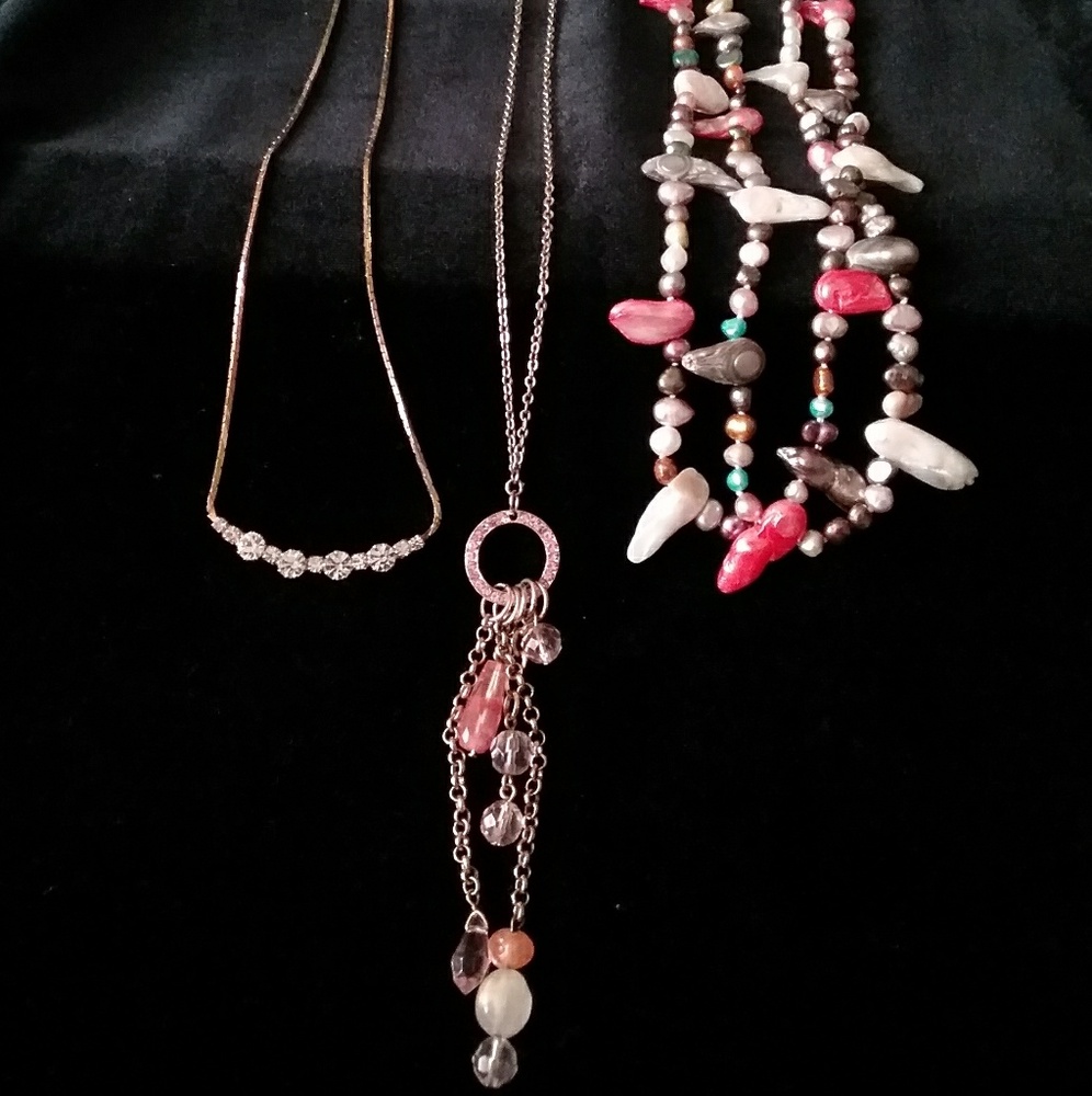 Bundle of 3 necklaces